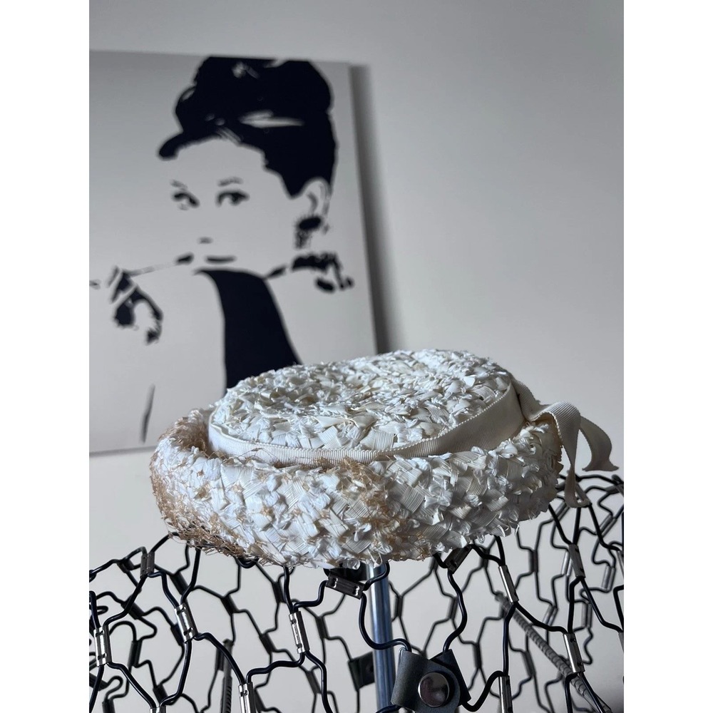 Vintage Debette New York Cream Pillbox‎ Hat Brown Veil Birdcage Raffia 1960s